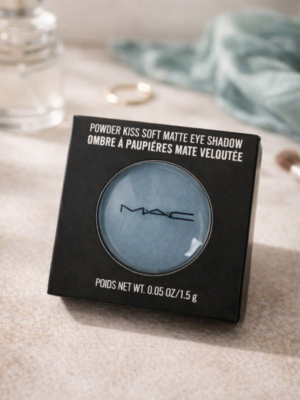 MAC Powder Kiss Soft Matte Eye Shadow Good Jeans 0.05 Oz 1.5 G New in Box